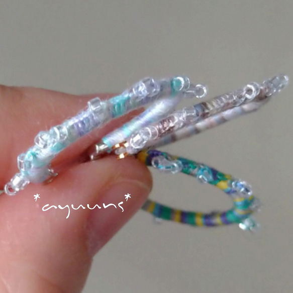刺繡糸とガラスビーズ*Simpleフープピアス/一点物 5枚目の画像