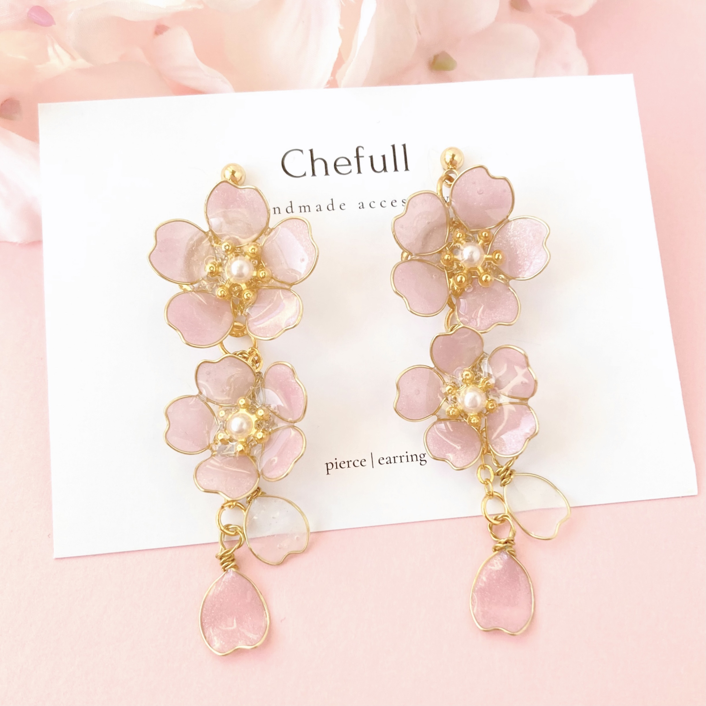 かわいい! パール リング ゴールド ピンクパープルの花び