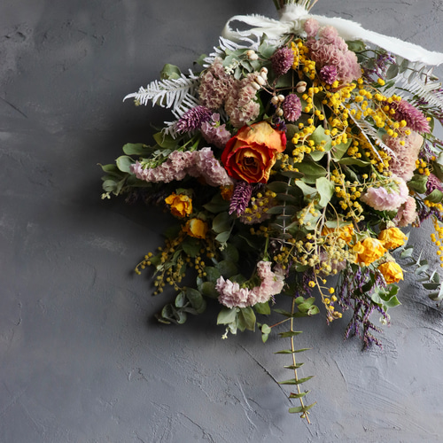 春のスワッグ ミモザ 壁掛け 壁飾り ドライフラワースワッグ 結婚祝い