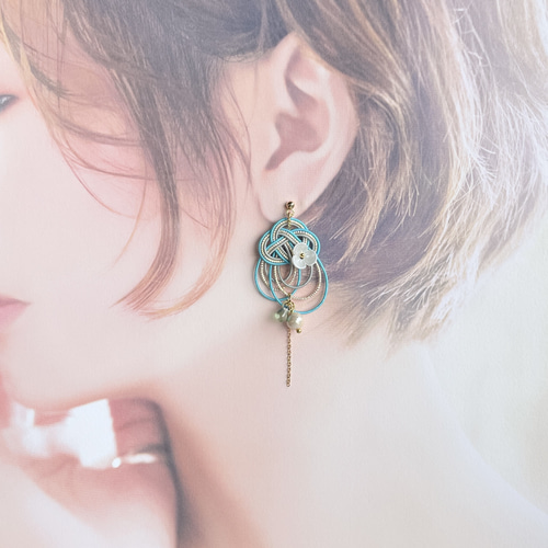 【蝶】再販　水引のピアス／イヤリング　No.300 蝶】再販 水引のピアス／イヤリング No.300