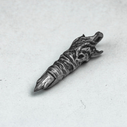 悪魔の指の首飾り-銀のネックレス-手作りジュエリー-一本指のペンダント-酸化ジュエリー 1枚目の画像