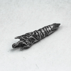 悪魔の指の首飾り-銀のネックレス-手作りジュエリー-一本指のペンダント-酸化ジュエリー 3枚目の画像