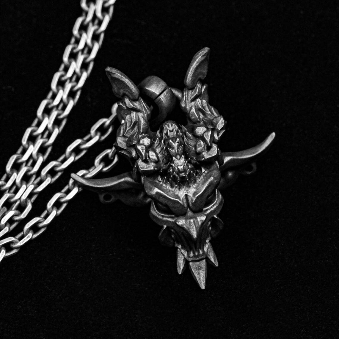 地球妖精のペンダント-銀ネックレス-メンズシルバーネックレス-頭蓋骨のシルバージュエリー-手作りの職人技-悪魔の宝石類