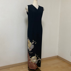 友禅 枝梅 金駒刺繍 金彩 黒留のVネックロング丈フォーマル