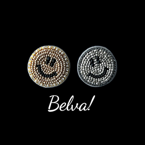 ビーズ刺繍のブローチ -ニコニコマークsmile- ブローチ Belva! 通販 