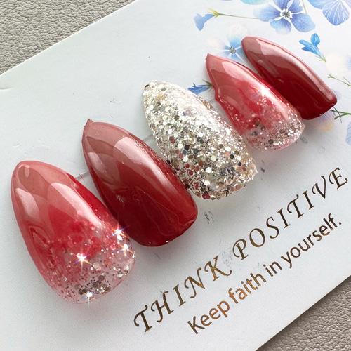 260》ボルドー グラデーション ネイルチップ キラキラ 量産型 ネイル  