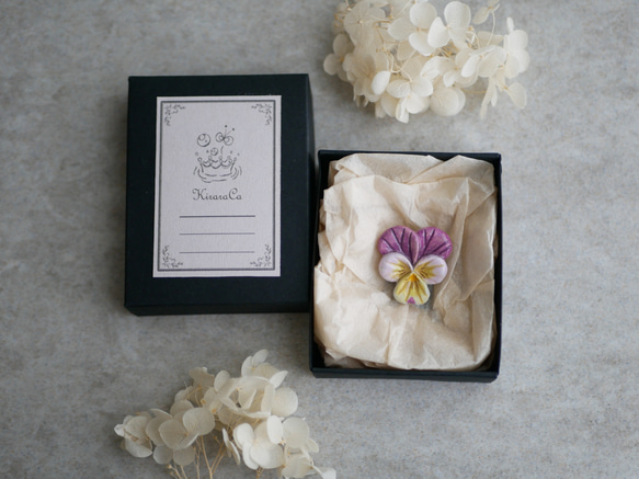 野に咲くビオラのブローチ*原種カラー2 6枚目の画像