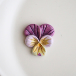 野に咲くビオラのブローチ*原種カラー2 4枚目の画像