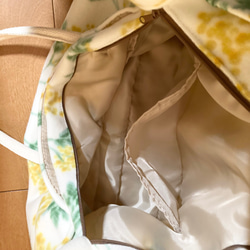 暖かくて柔らかいミモザ柄のフリーストートバッグ(底マチ付き) 10枚目の画像