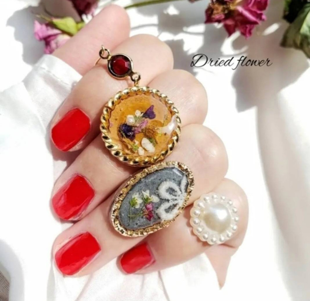 オレンジカラーが可愛いドライフラワーリング