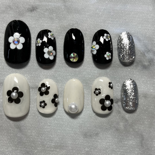 モノトーンフラワーネイルチップ ネイルチップ（つけ爪） hainail 通販 