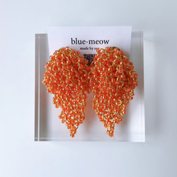 ＊再販＊    B    つぶつぶ　ビーズ　シャワー　ピアス　イヤリング　／    クリアオレンジ 1枚目の画像