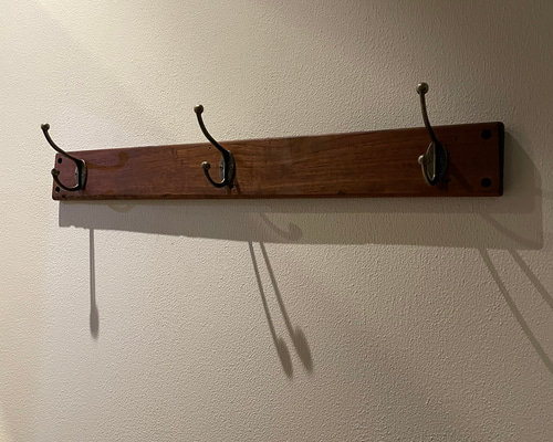 アンティーク古材の3連壁掛けフック（希少チーク無垢古材） 壁掛け