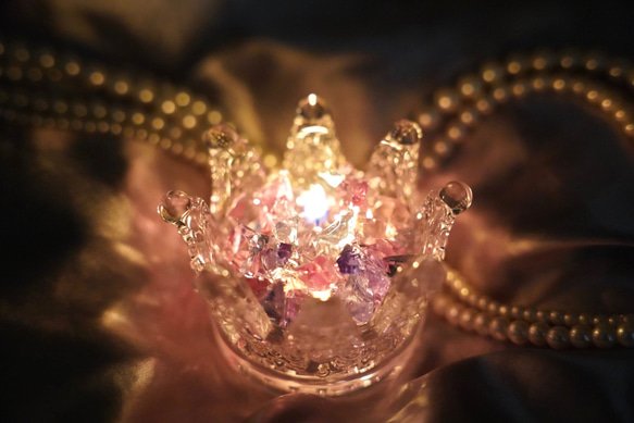ティアラ型キャンドルホルダー付 こぼれおちる宝石のよう ジュエリーキャンドルジェルキャンドル 1枚目の画像