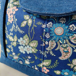 花柄リバティバッグ　かぶせのついたトートバッグ（ブルー） 6枚目の画像