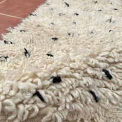 モロッコ  ラグ ベニワレン　ドット ブラック　カーペット　絨毯　105 5枚目の画像