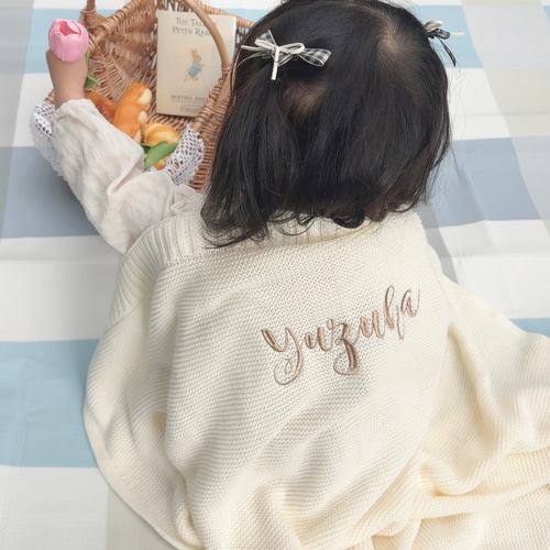 11月17日発送】刺繍名入れブランケット 出産祝い オフホワイト