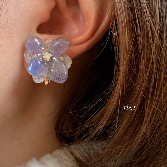 【rie.t】紫陽花のイヤーカフ 5枚目の画像