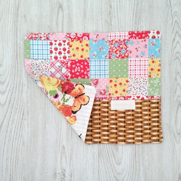 ★ばなな様★LIBERTY&チェリー刺繍生地　ランチマット　5点 ☆ばなな様☆LIBERTY&チェリー刺繍生地 ランチマット 5点
