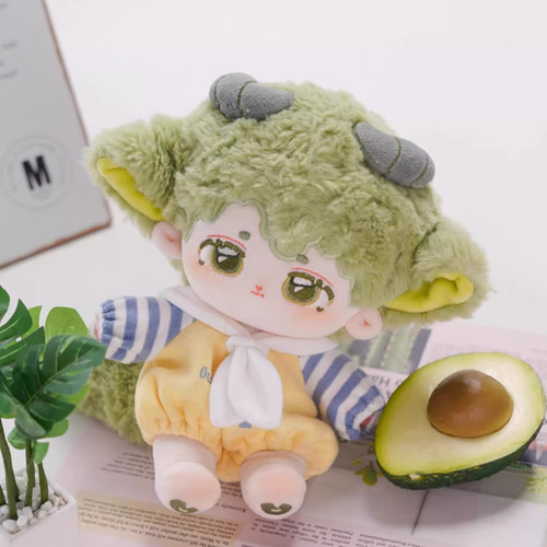 20cmぬいぐるみ 着せ替えぬいぐるみ 緑髪緑目の羊少年 2種類 角付き