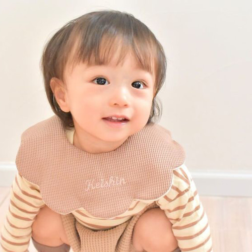 waffle bib⋆* 名入れスタイ 名前入りスタイ 新色登場♡ スタイ