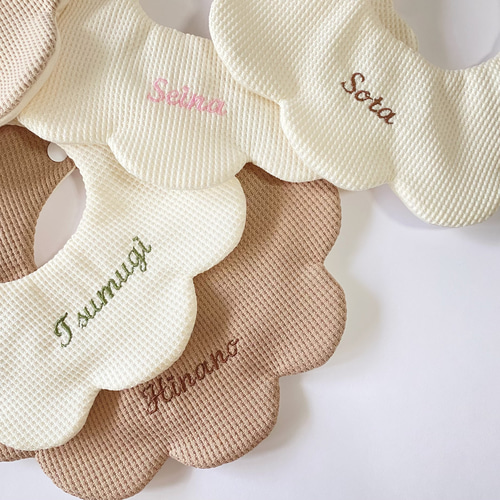 waffle bib⋆* 名入れスタイ 名前入りスタイ 新色登場♡ スタイ
