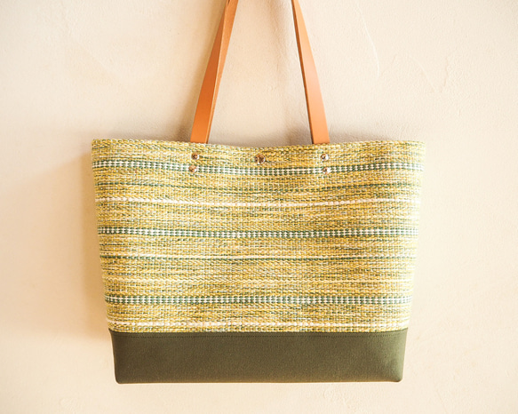 A4 混合春季斜紋軟呢手織布（含羞草）手提袋 第2張的照片