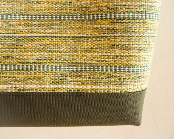 A4 混合春季斜紋軟呢手織布（含羞草）手提袋 第4張的照片