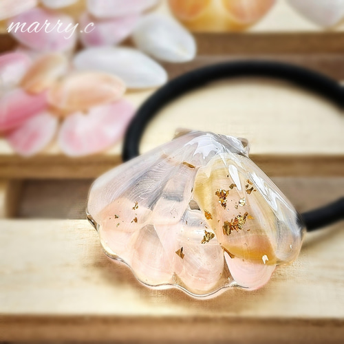 本物のユーホルビアと桜の花束 ハートヘアゴム 4089792a10cd2edc63798c13911286