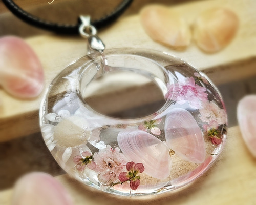 桜貝　ペンダントネックレス bde7cfc89ab5a0f7d85807b8bf5e85