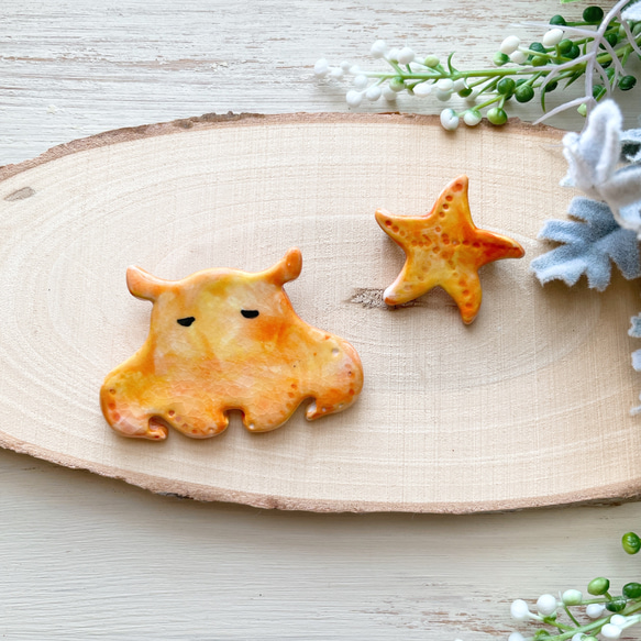 メンダコちゃんとヒトデ 陶器ブローチセット/陶器製 めんだこ 海洋生物 たこ 2枚目の画像