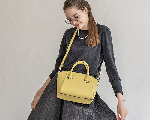 [HEEARI] ROLY RIBBON SHIRRING BAG 2色 日本未入荷 HEEARI(ヒアリー)の商品一覧 - 海外通販のBUYMA