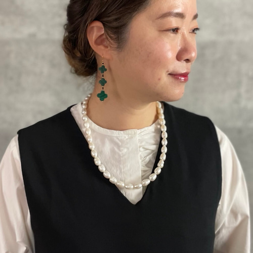 大人のしっとり艶めき！大粒淡水ライスパールネックレス 50cm