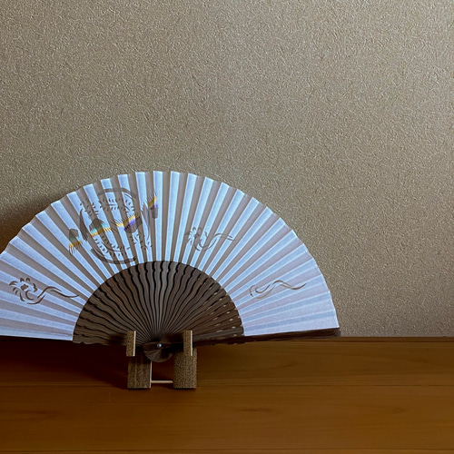 絵「絹糸団扇:鳳凰二」 伝統工芸品】奈良扇子 絹張切抜扇子 鳳凰 女性用 【夏にピッタリ