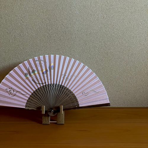 伝統工芸品】奈良扇子 絹張切抜扇子 鳳凰 女性用 【夏にピッタリ