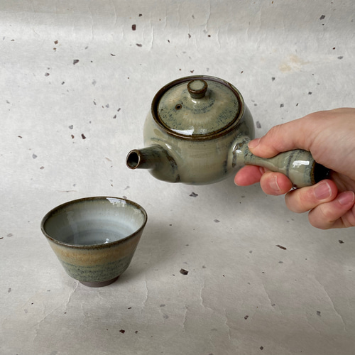 急須・湯呑セット(茶器セット) 茶漉し付き (桐箱オプション有り