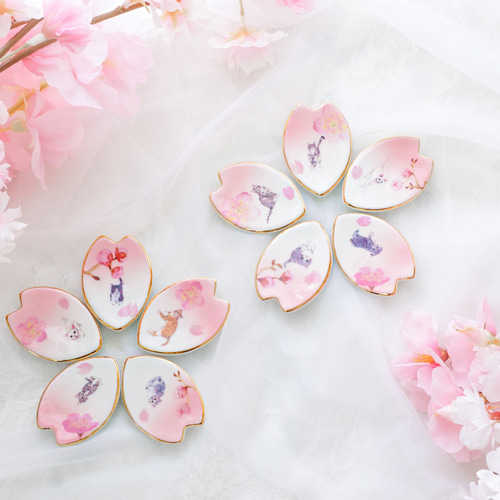 桜の花びらの箸置き 〜桜ひらり〜 5客セット 箸・箸置き ❤︎Blanche 