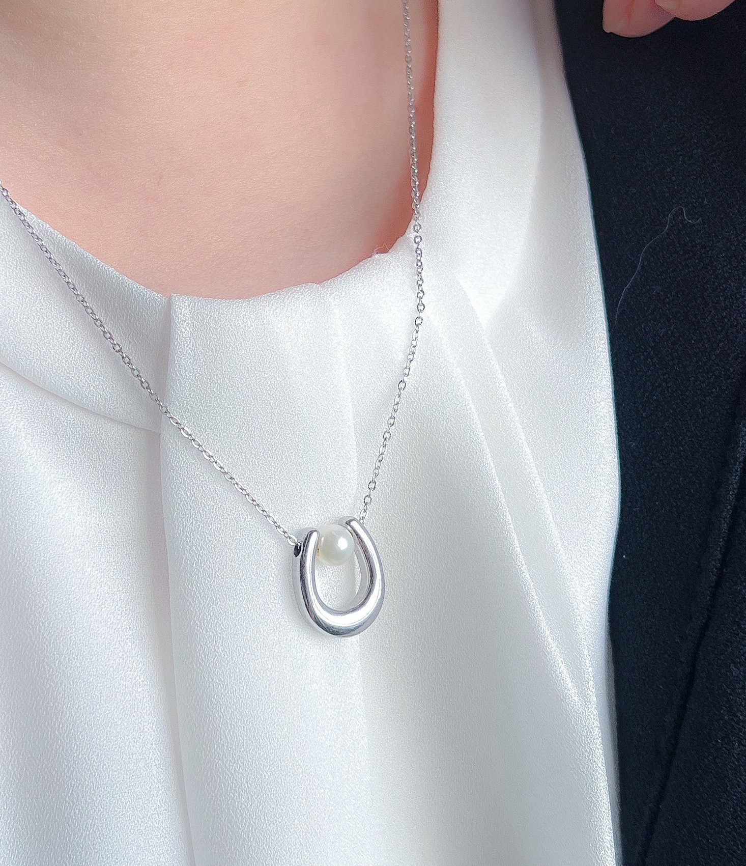 【ifumé】金属アレルギー対応 淡水パールの馬蹄ネックレス サージカルステンレス 卒園式&入学式