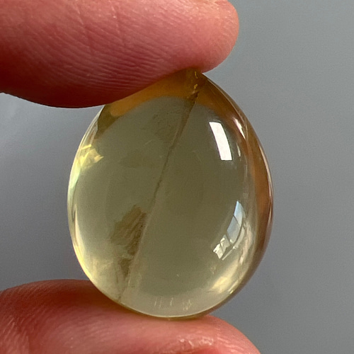 15%OFF レモンクォーツ ティアドロップ型ぷっくりルース nl5477 天然石