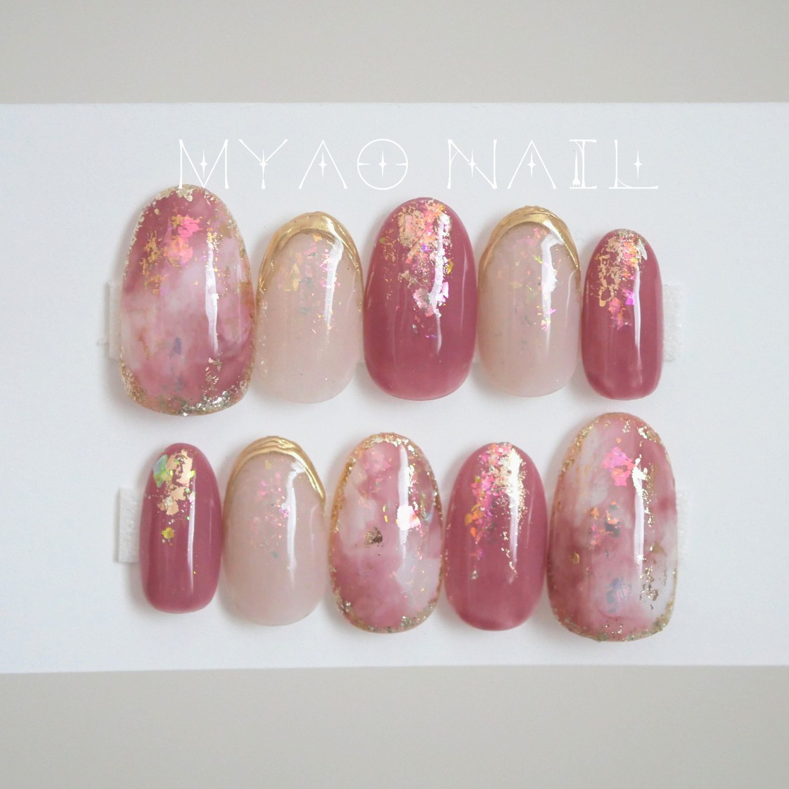 ピンク系　ネイルチップ　オーダー サイズオーダー】パール×フラワーの清楚系ネイルチップ（ピンク×ミルク