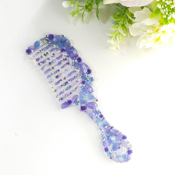 〜ドライフラワーのアンティークヘアコーム　ブルー〜　ヘアブラシ　櫛　花　レジン　クリア　クリニック什器　アクセサリー　 16枚目の画像