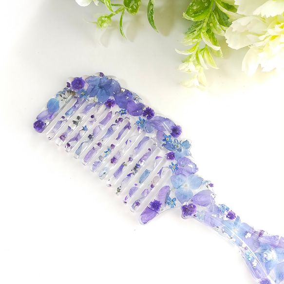 〜ドライフラワーのアンティークヘアコーム　ブルー〜　ヘアブラシ　櫛　花　レジン　クリア　クリニック什器　アクセサリー　 15枚目の画像
