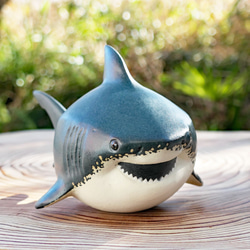 ホホジロザメ置物 彫刻 セラミミック 通販 15304535｜Creema(クリーマ)