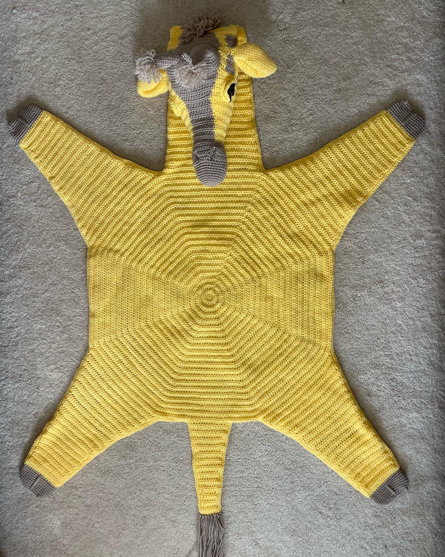 かぎ針編み動物キリンラグマット(両面)【インテリア】デコレーション【座布団】【敷物】