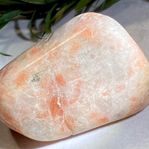 太陽の石✿*:・ サンストーン タンブル 日長石 天然石 東洋占星術師の