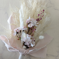 ふわふわホワイト＆ピンク！置いても掛けても可愛い♡桜の２WAYドライフラワースワッグ　インテリア　ギフト 6枚目の画像