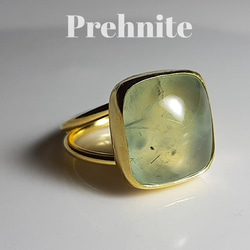 最新作『prehnite』の世界でひとつの天然石リング 2枚目の画像
