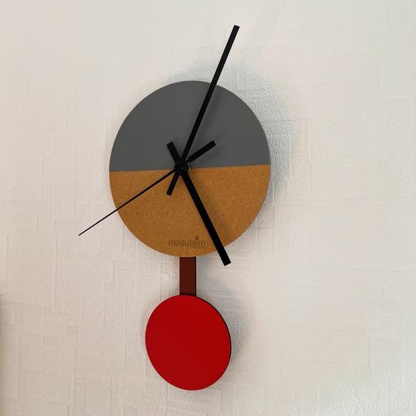 PENDULUM DESIGN CLOCK（グレー×スカーレットレッド） 2枚目の画像