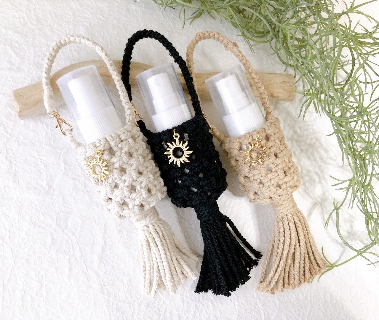 在庫一掃SALE！　除菌スプレーボトルホルダー　アルコールスプレー　マクラメ編み