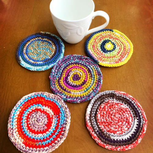 再販】コルクマット付きカラフルな5色のまんまるコースター 5枚セット  